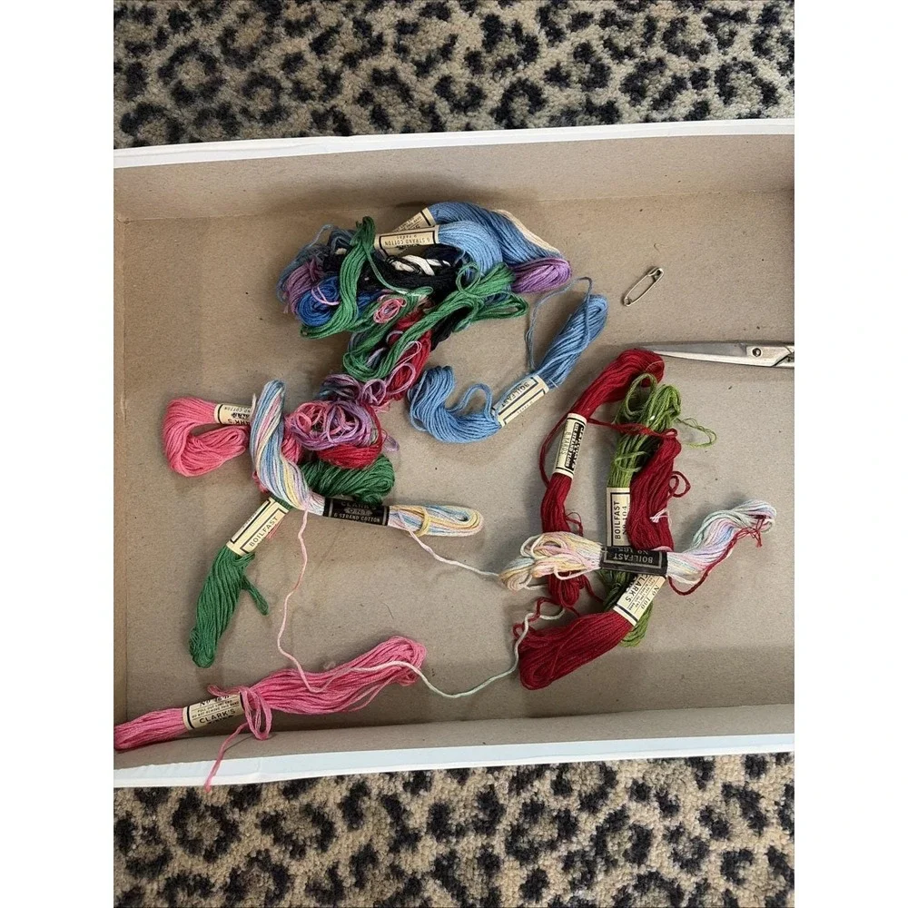 VTG Complete/ Incomplete Pillowcases & More- Thread & Scissors Linens Embroidery